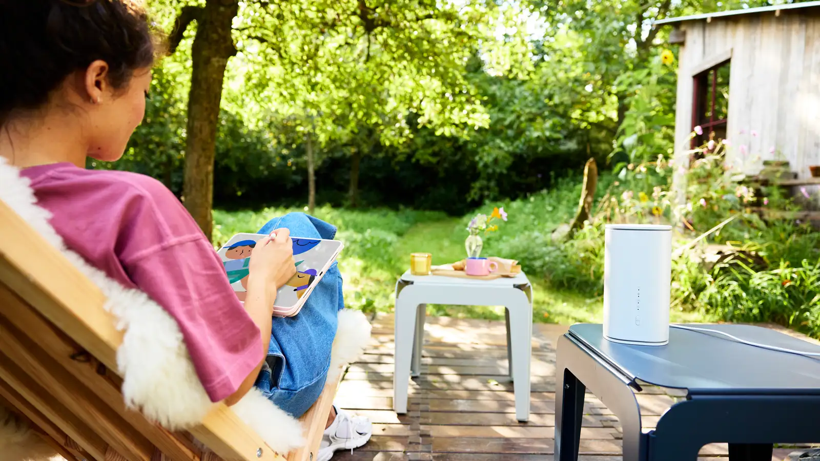 Neem 'm mee naar je vakantiehuisje zodat je ook daar internet hebt.