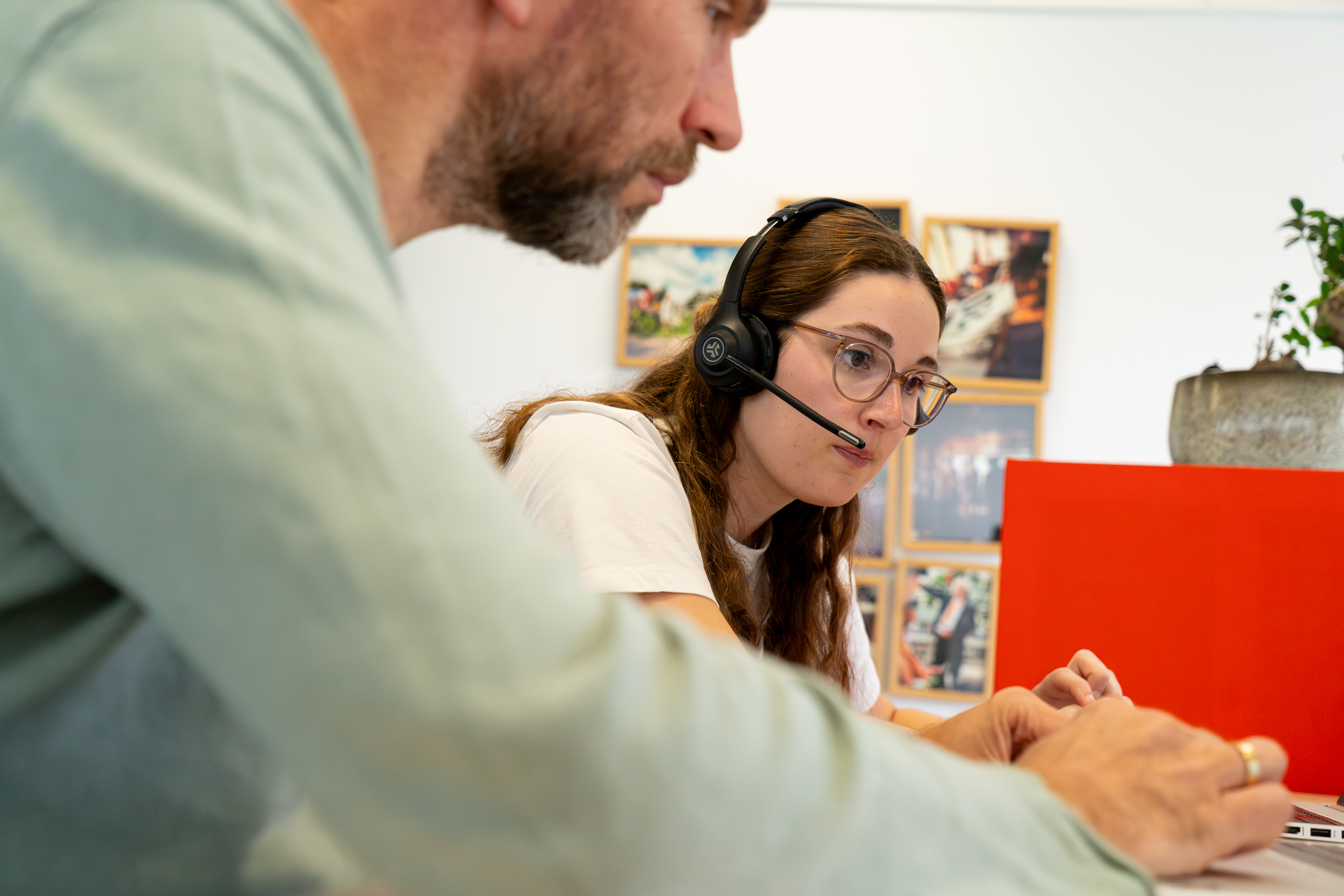 Vrouw met headset